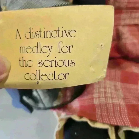 Vintage Fisherman's Wife Cat Doll from Collectors Medley - Picture 11 of 12